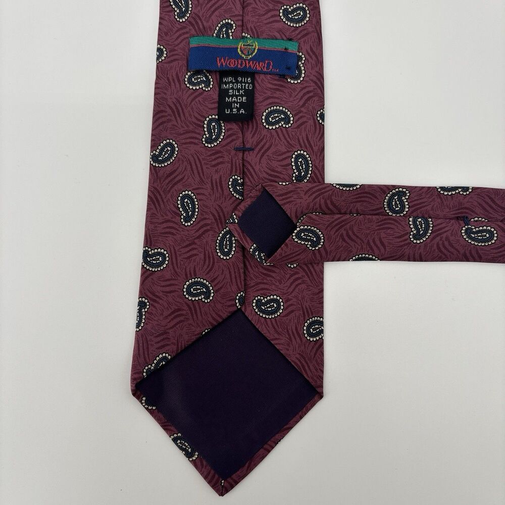 Woodward Men's Silk Paisley Necktie Burgundy Navy Blue Made in USA